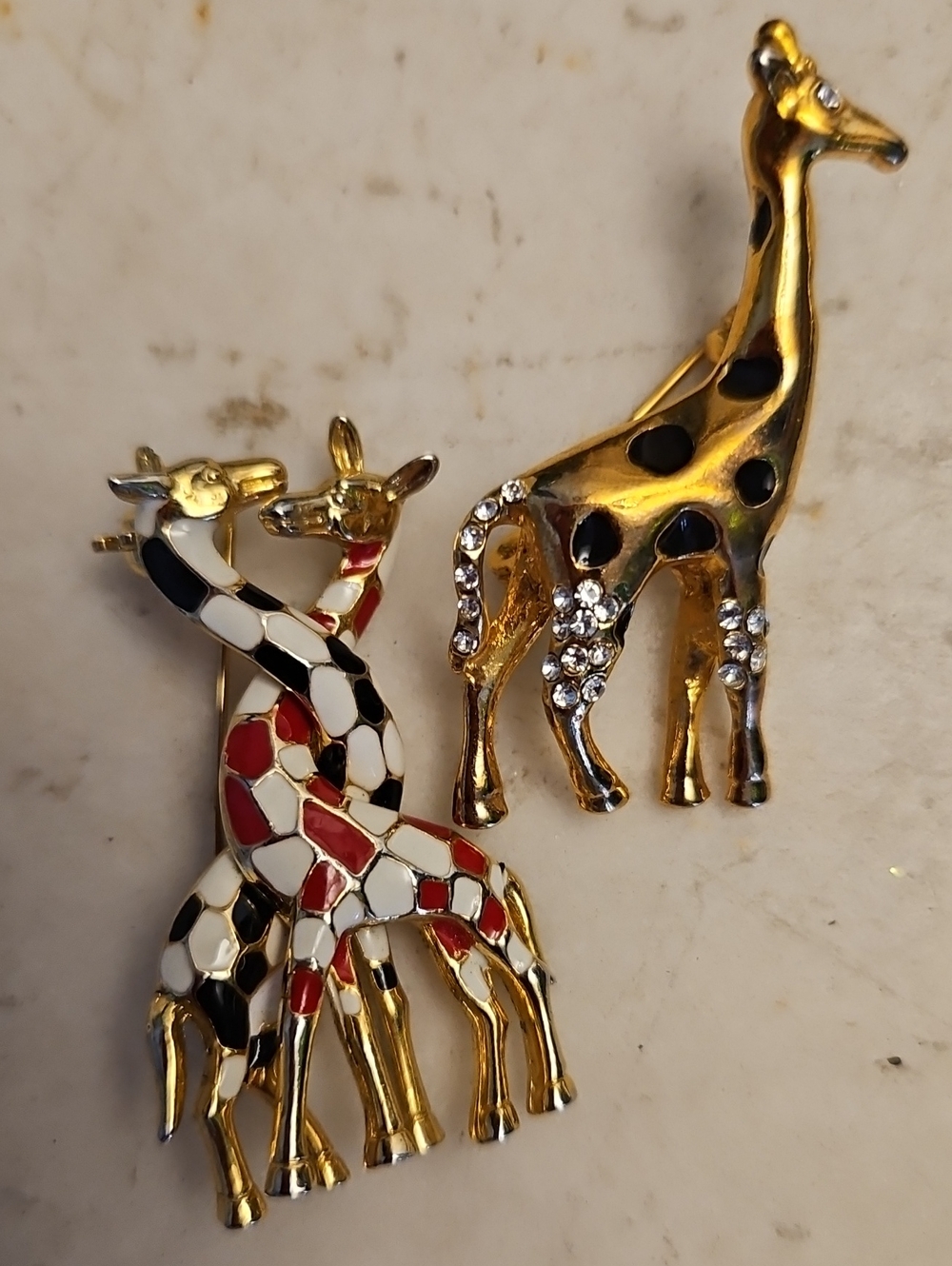 Giraffe Brooches Set Of 2, Vintage